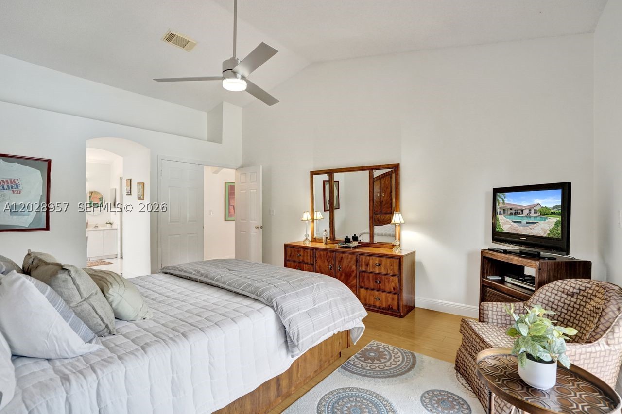 main property photo 65