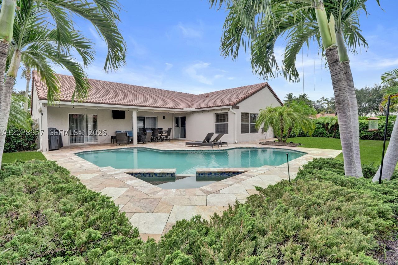 main property photo 78