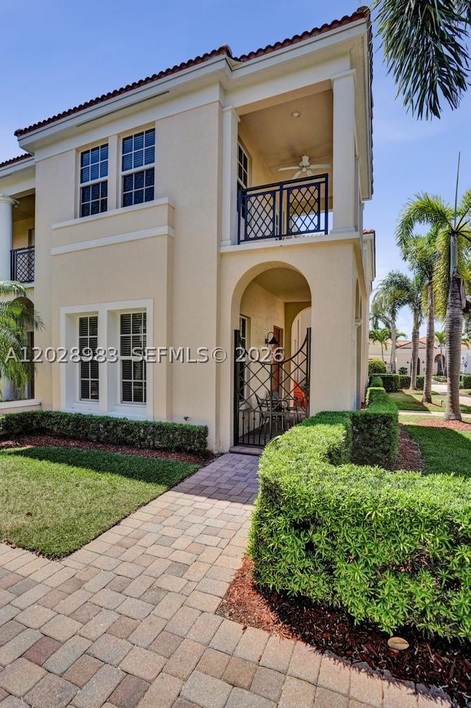 main property photo 6