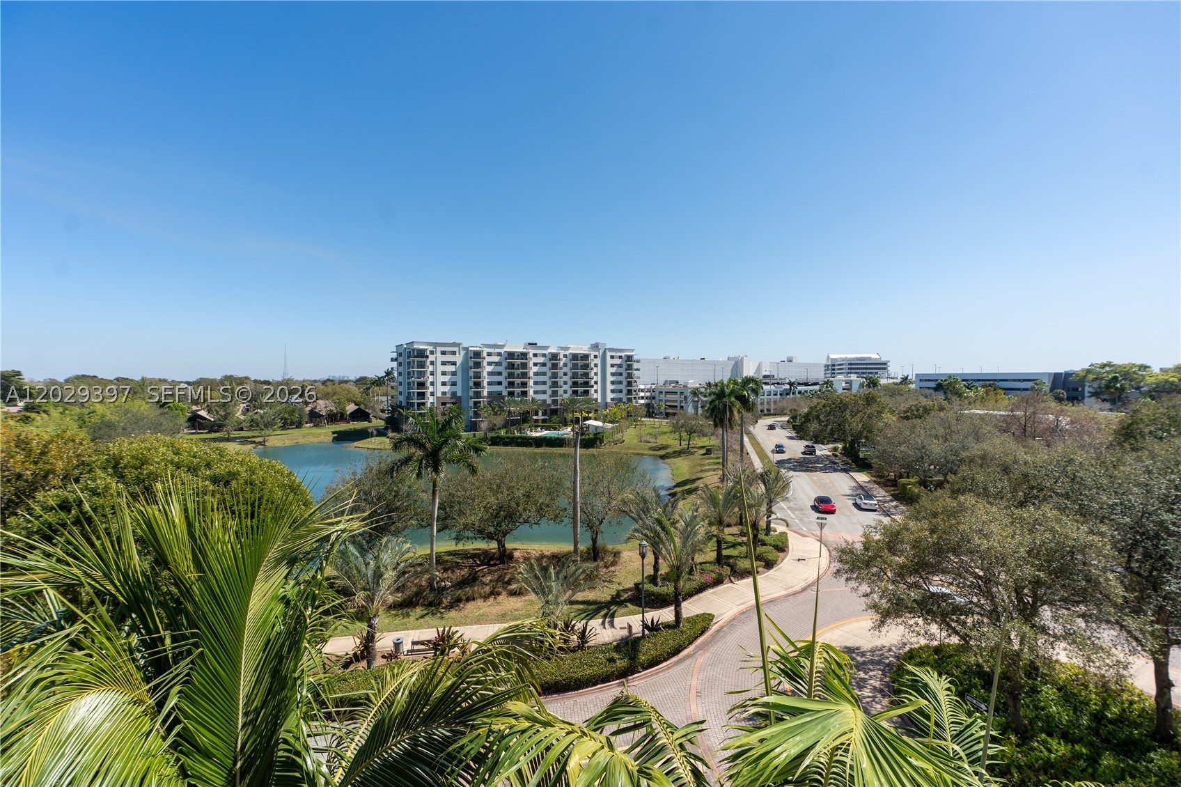main property photo 19
