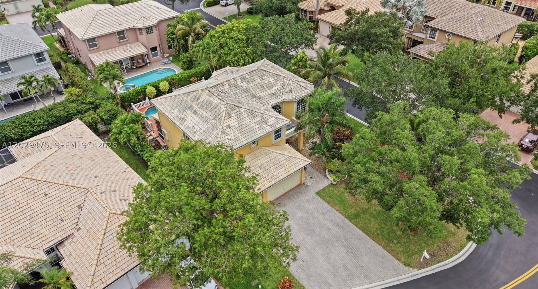 main property photo 48
