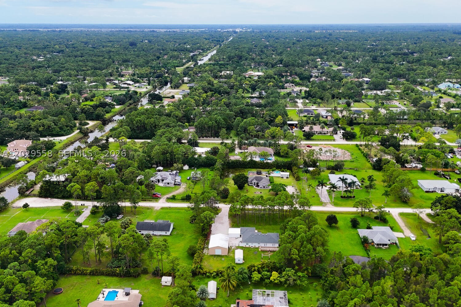 main property photo 45
