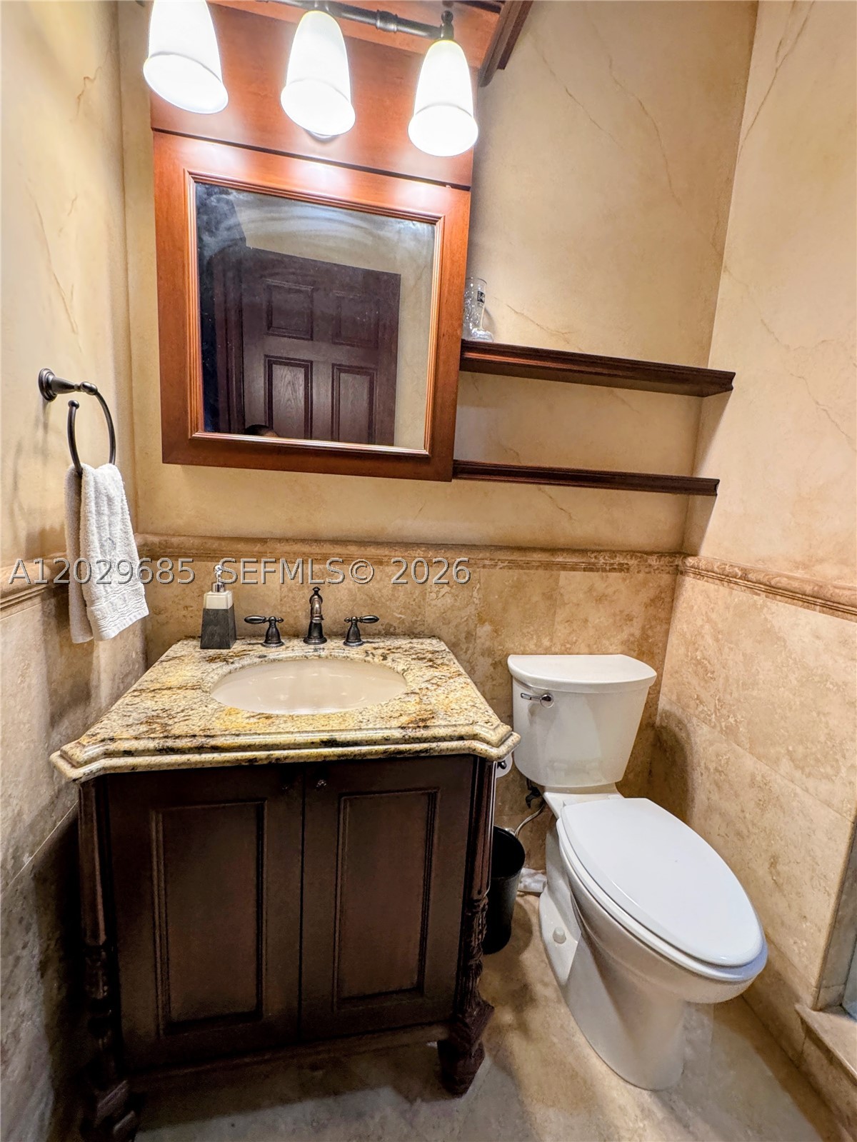 main property photo 79