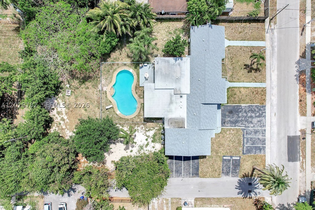 main property photo 48