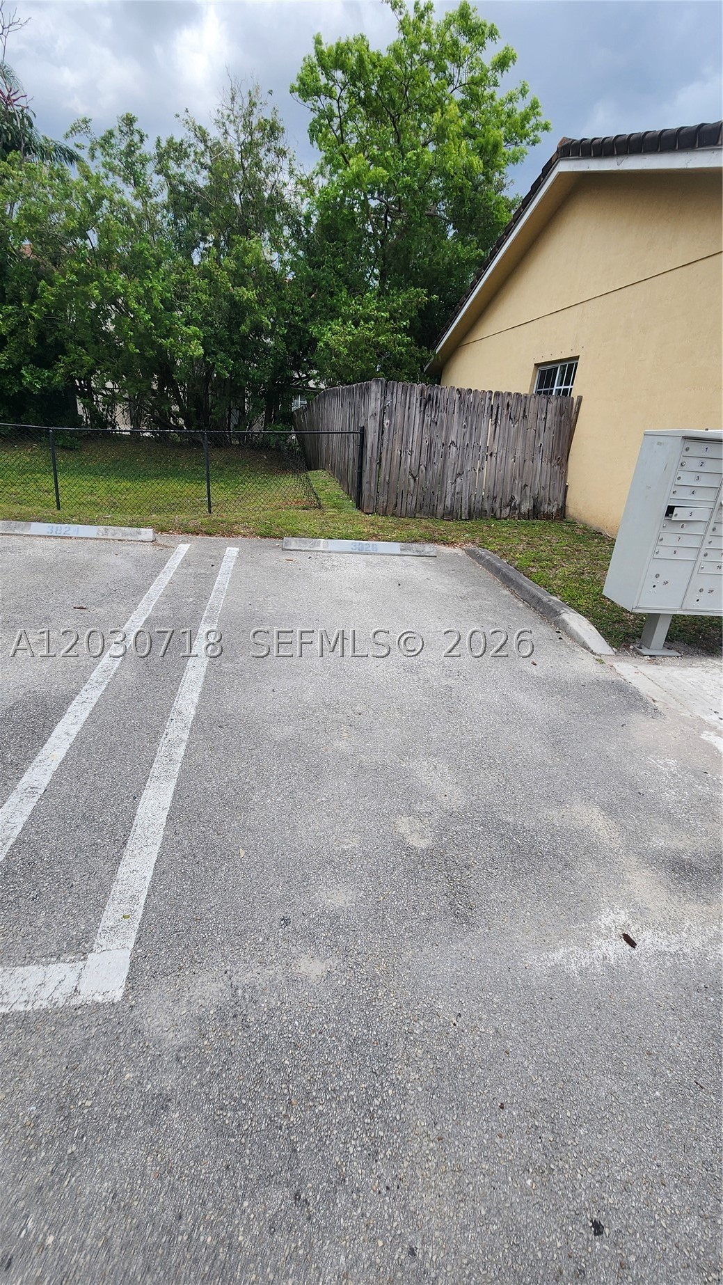 main property photo 15