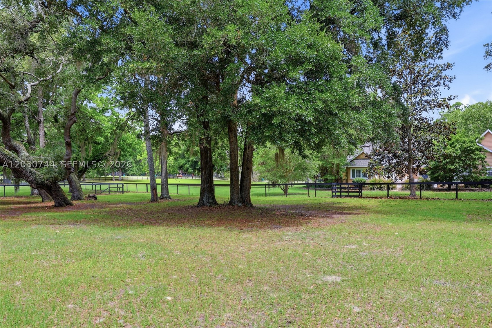 main property photo 44