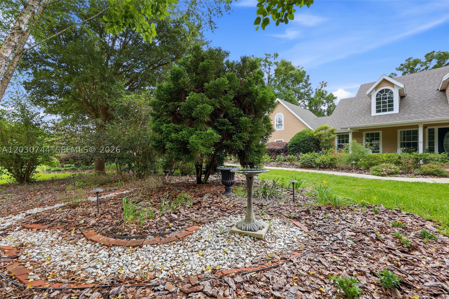main property photo 50