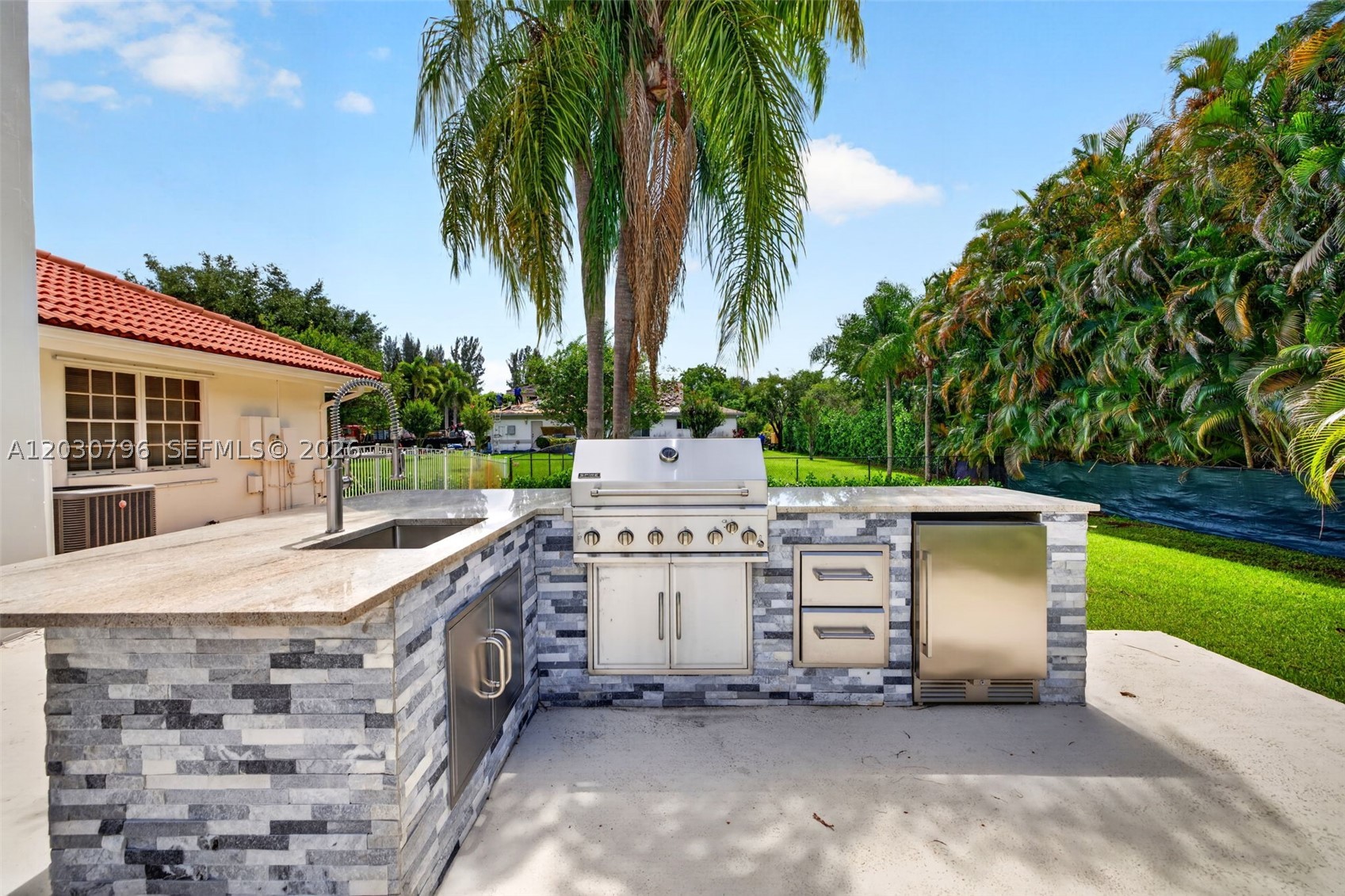 main property photo 81