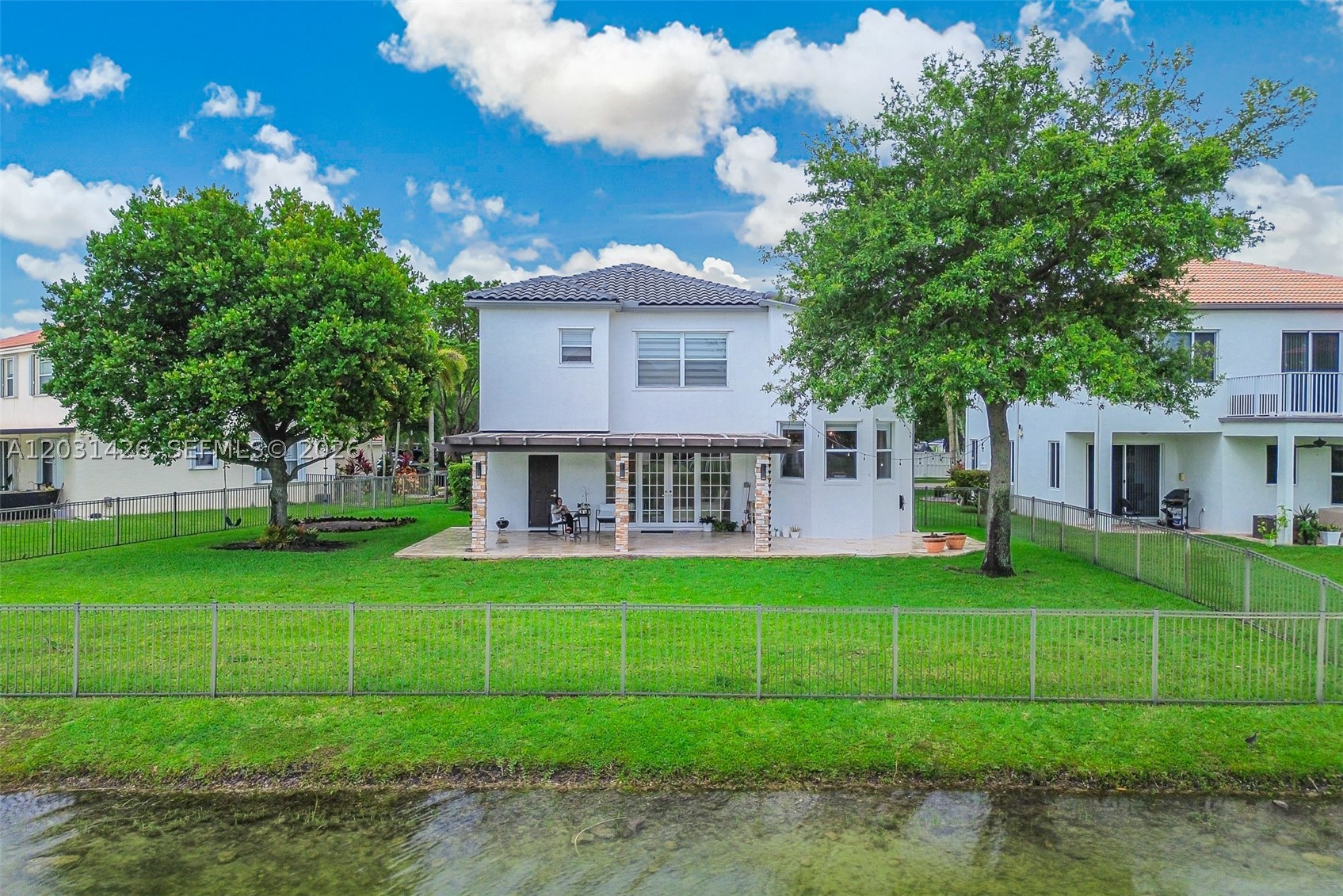 main property photo 43