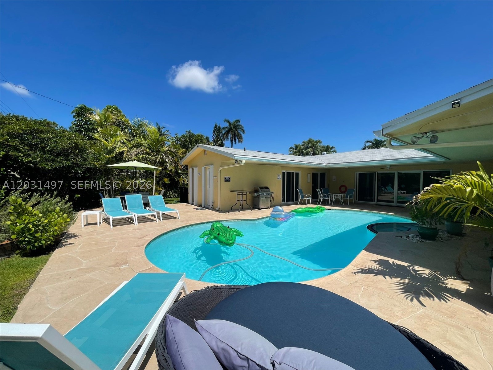 main property photo 60