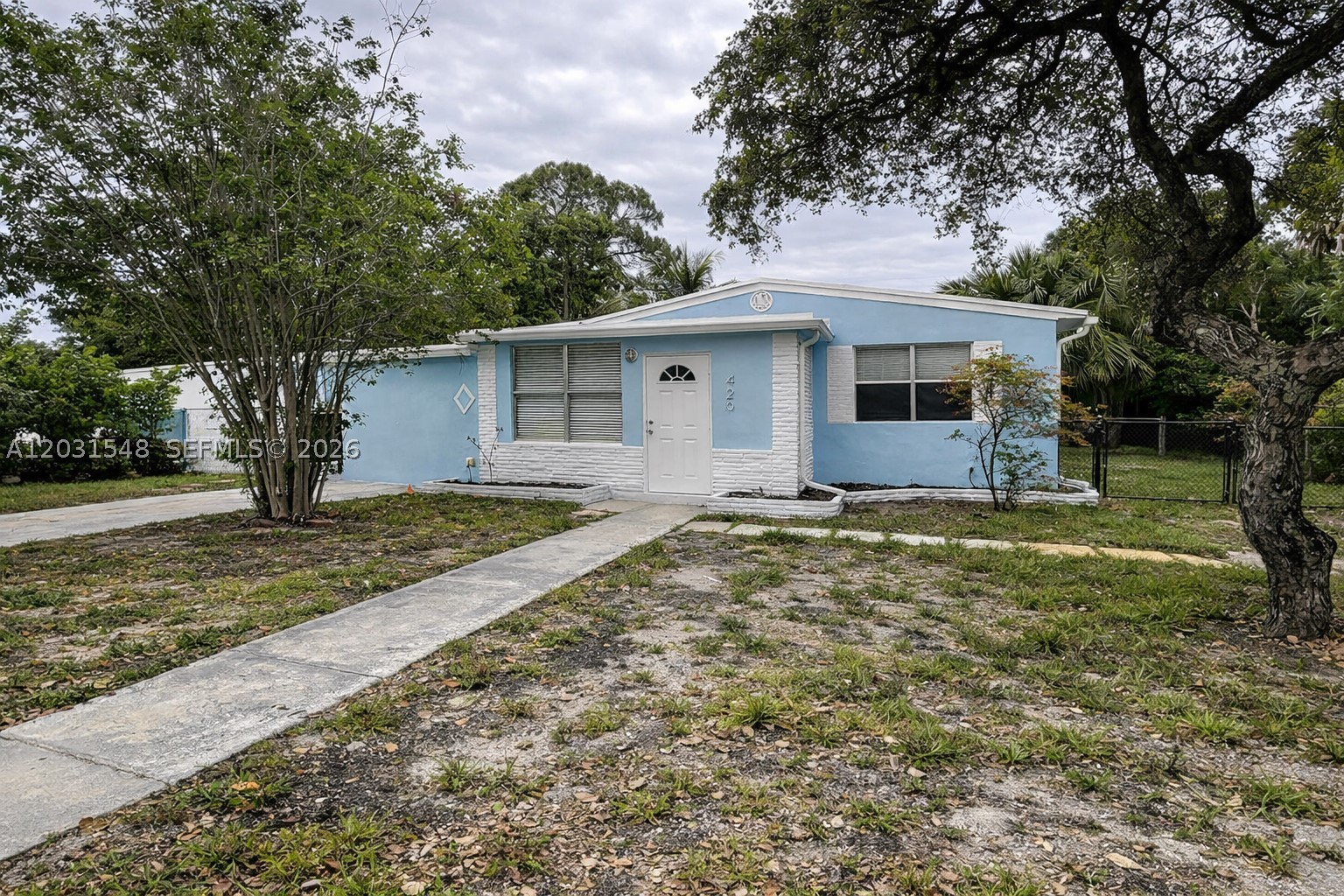 main property photo 6