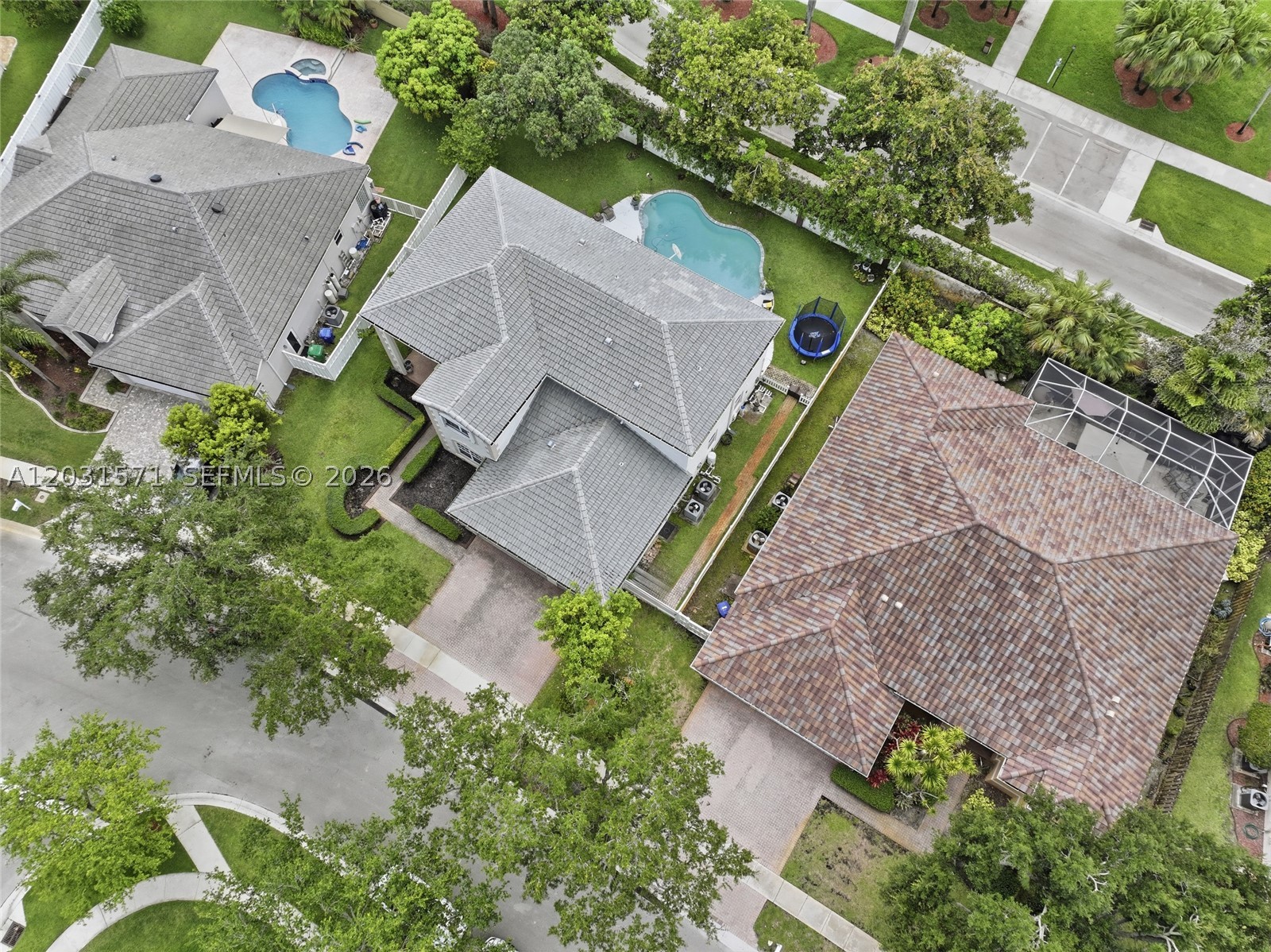 main property photo 63