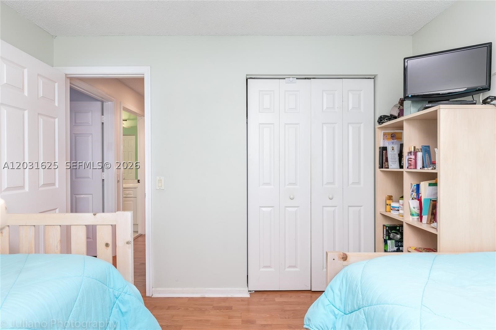 main property photo 15