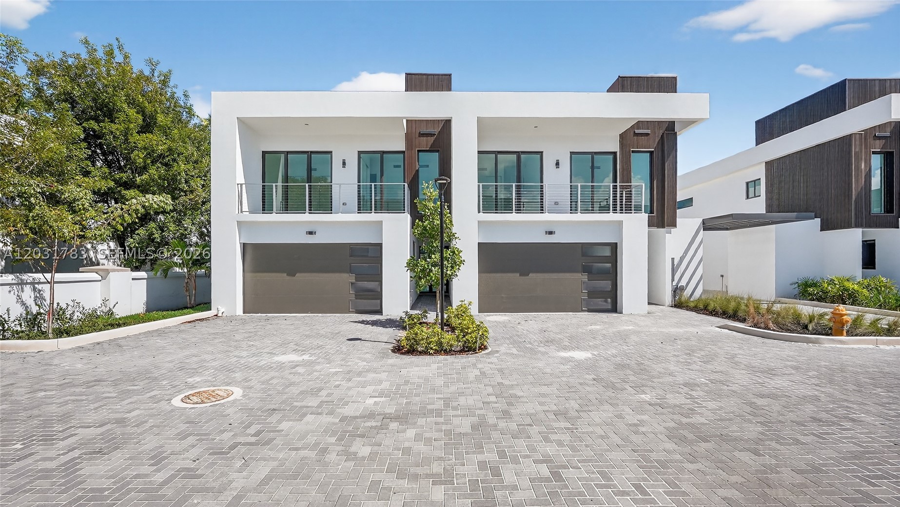 main property photo 94