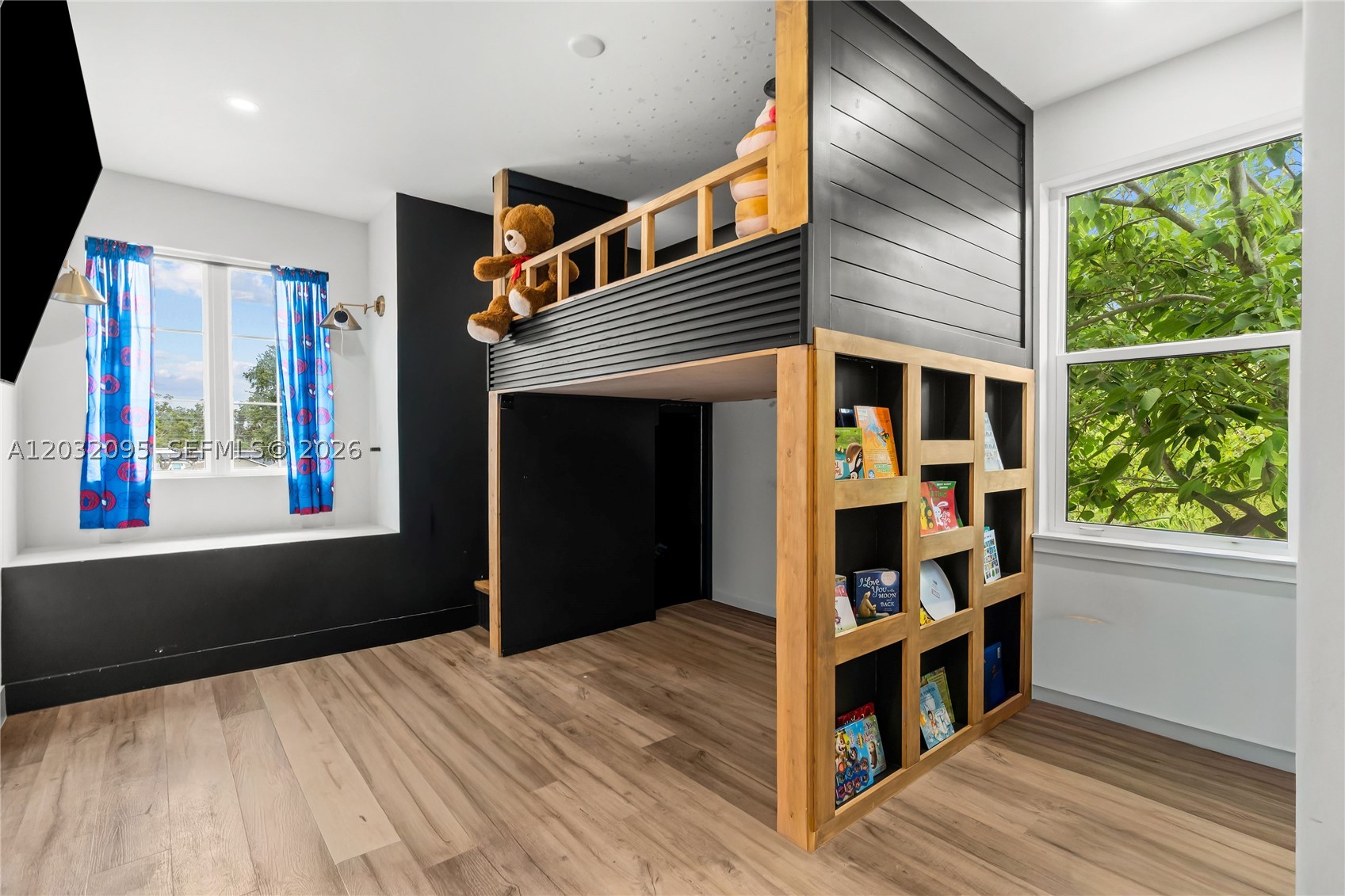 main property photo 49