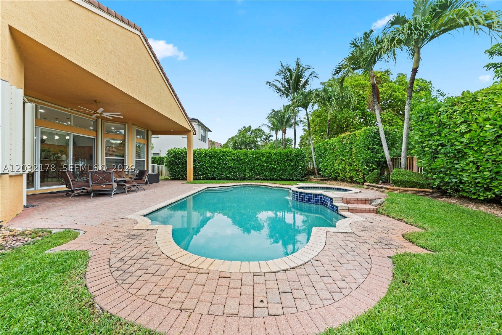 main property photo 47