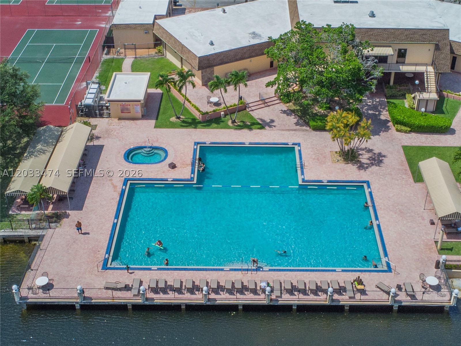 main property photo 35