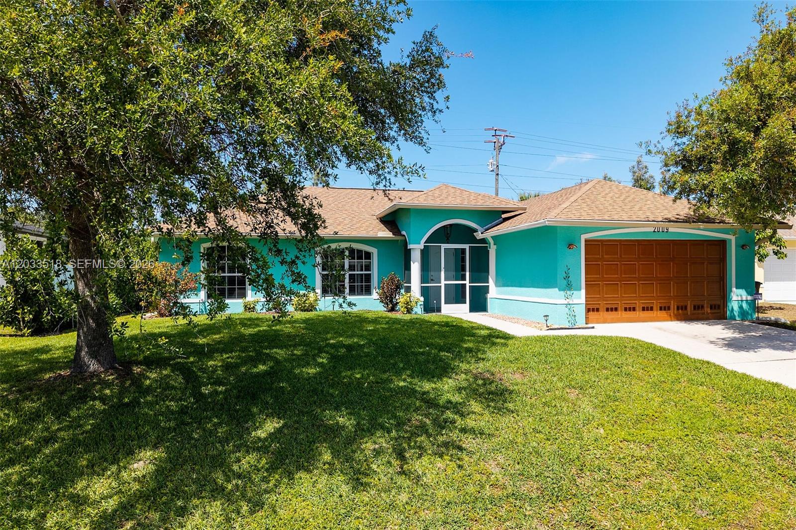 main property photo 0