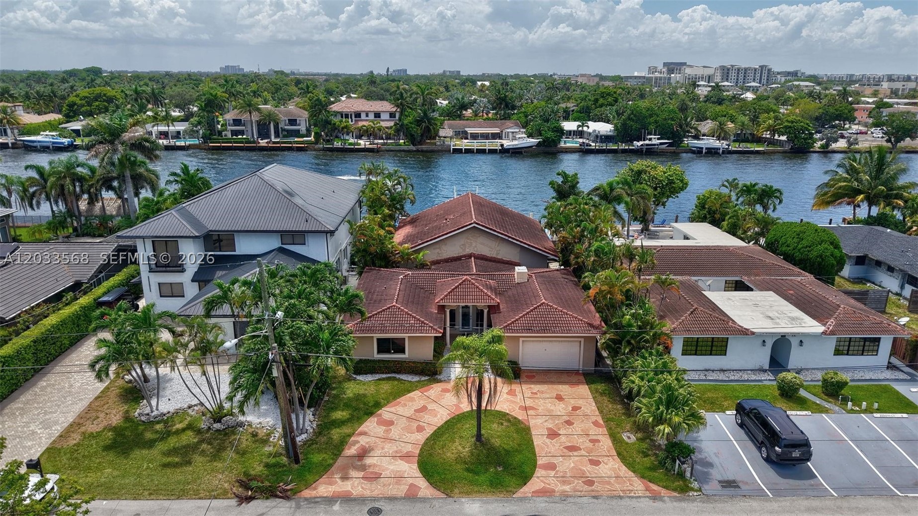 main property photo 19