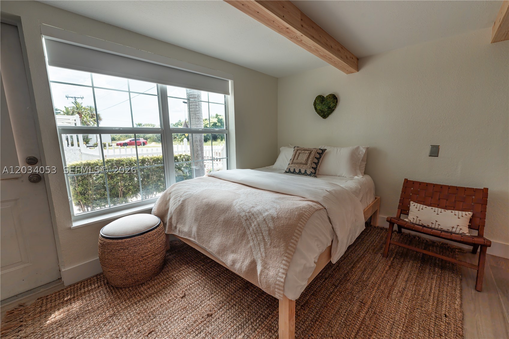 main property photo 128