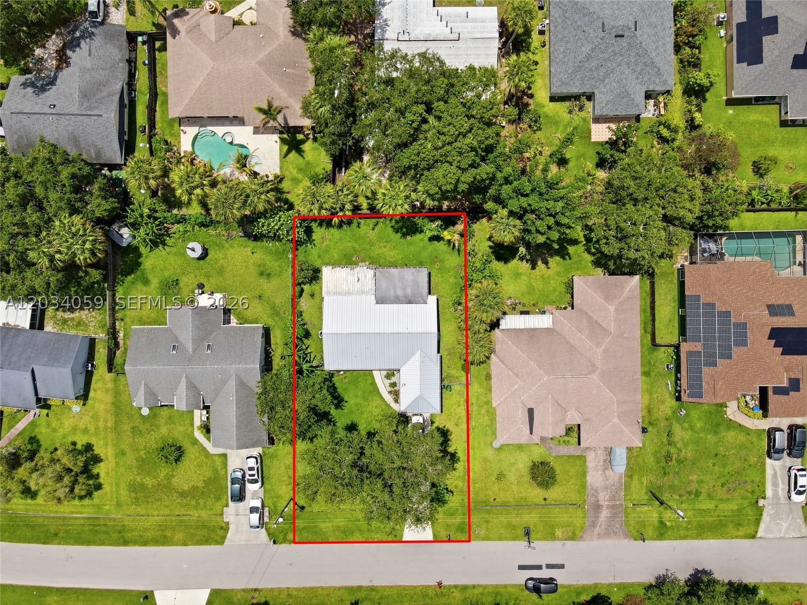 main property photo 15