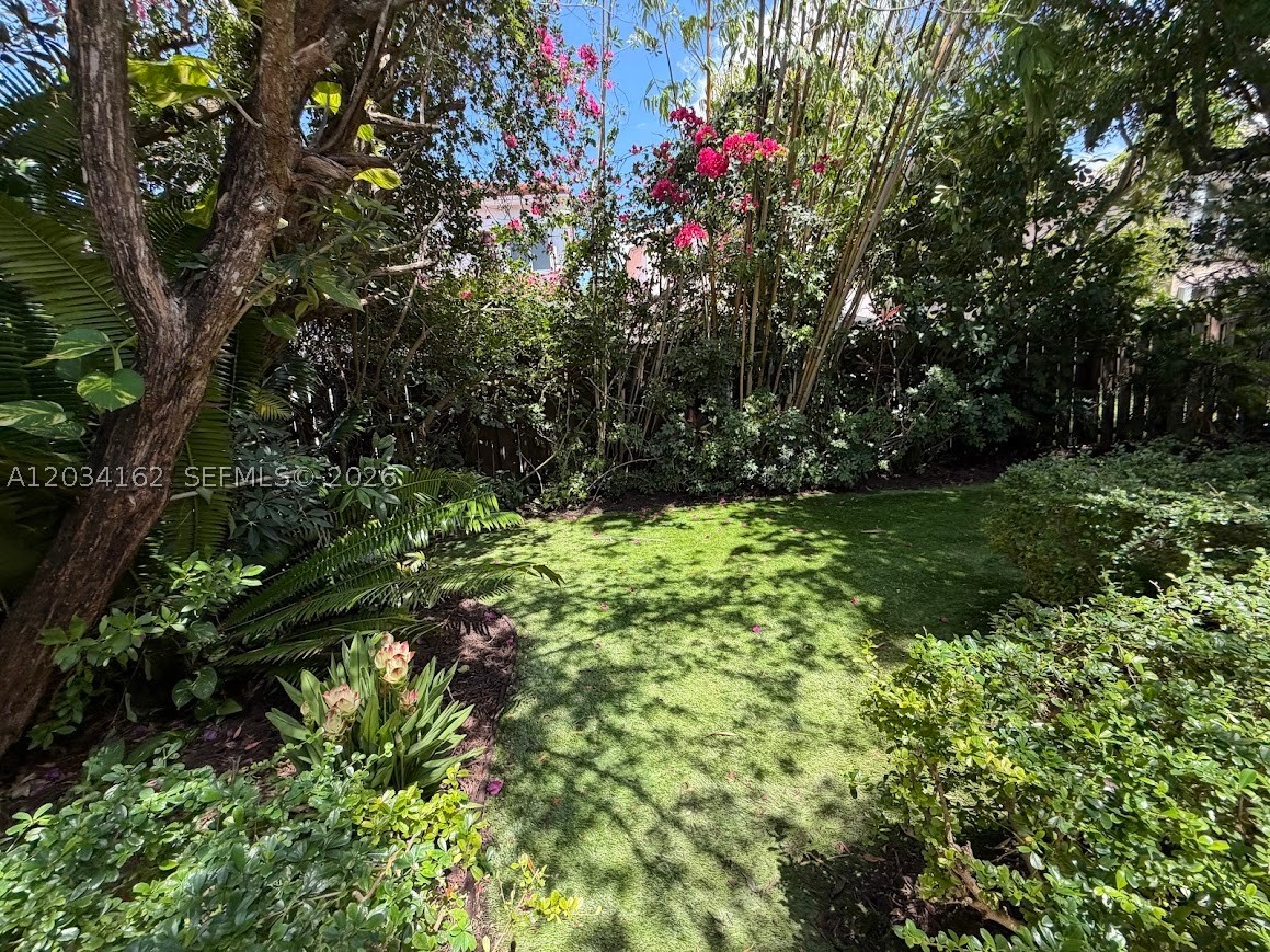 property viewer photo 11