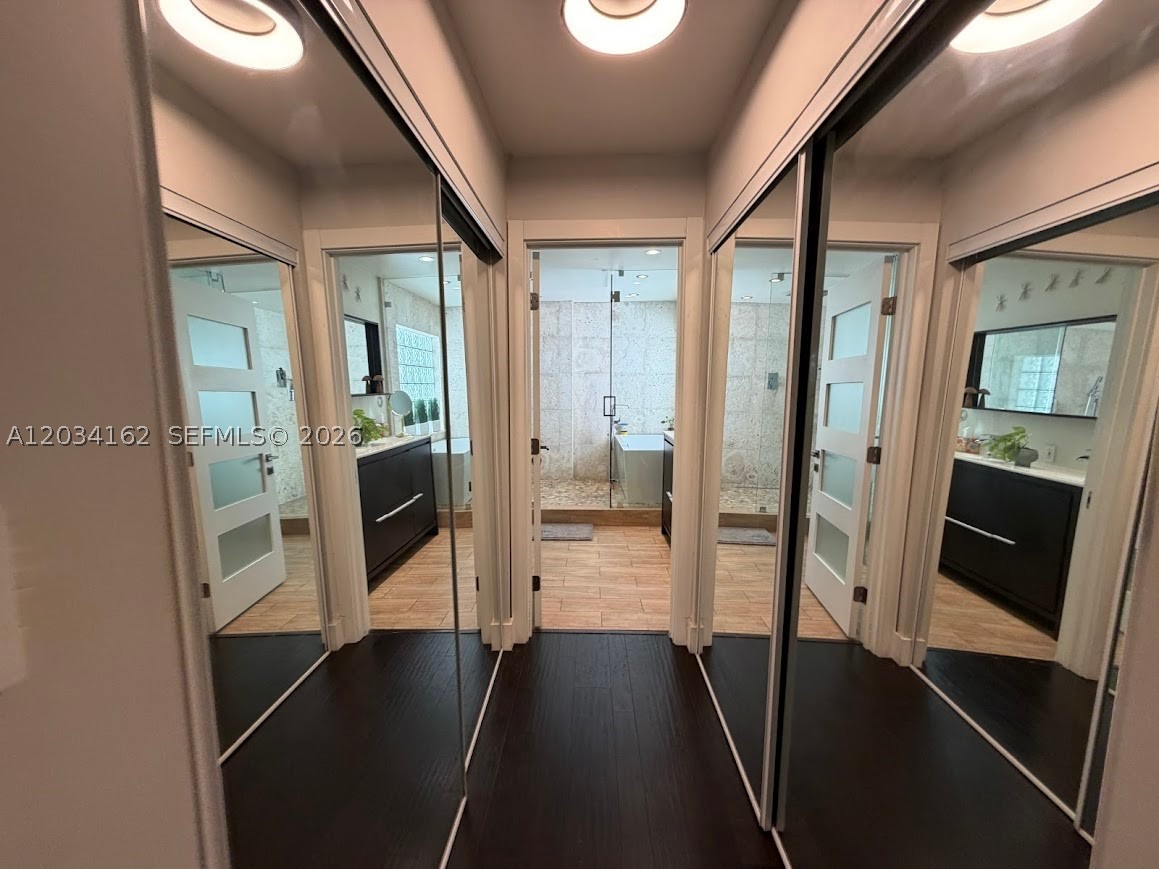 property viewer photo 15