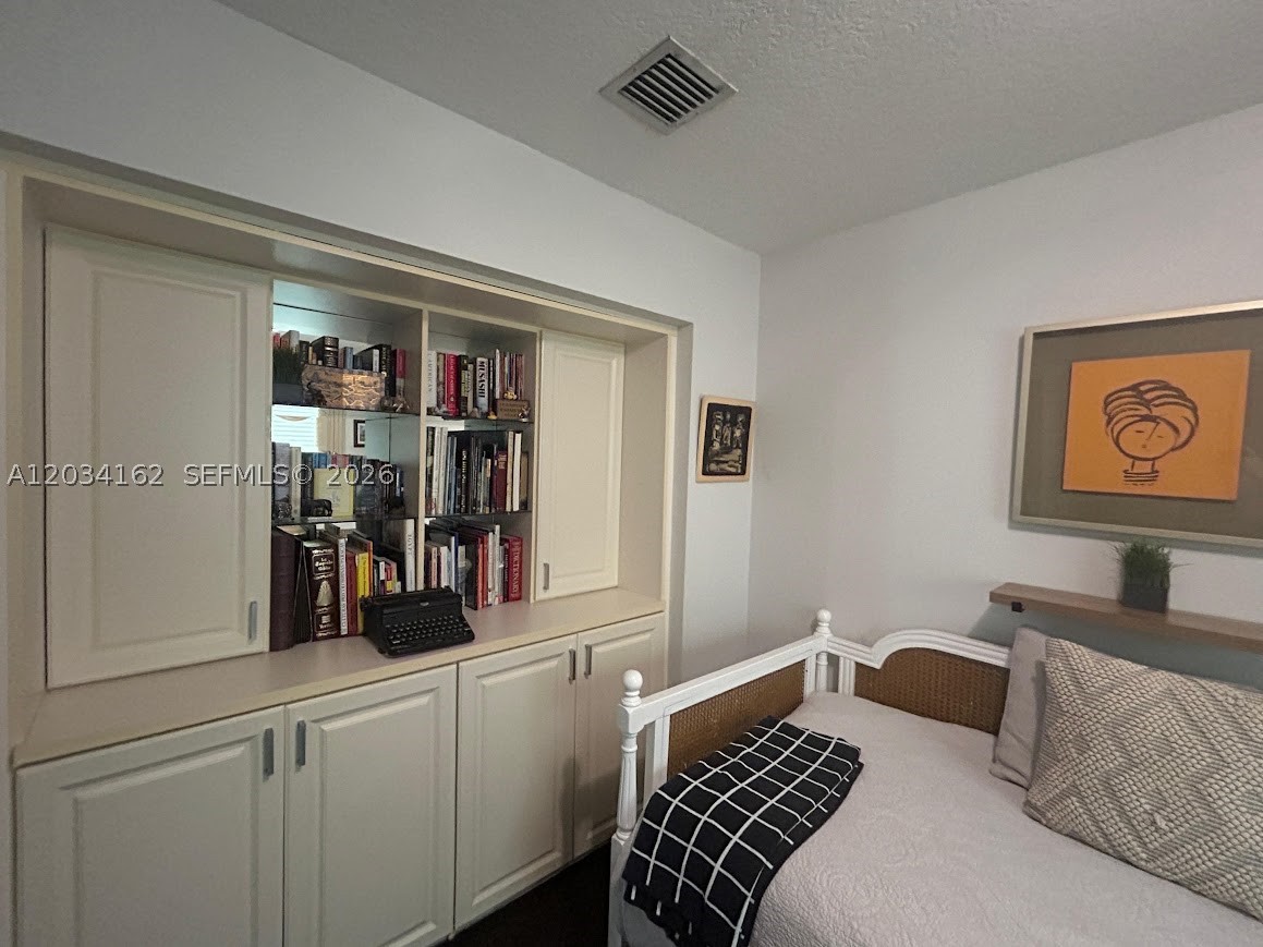 property viewer photo 21