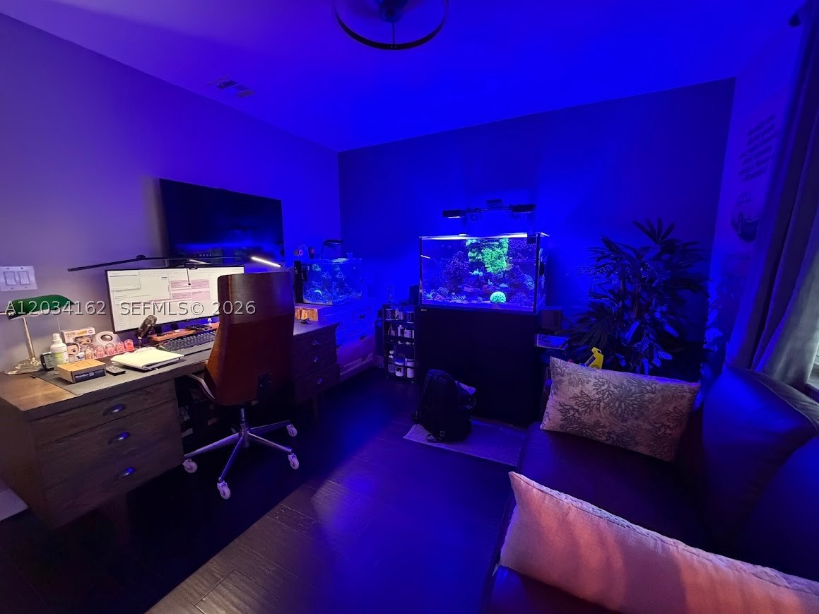 property viewer photo 22