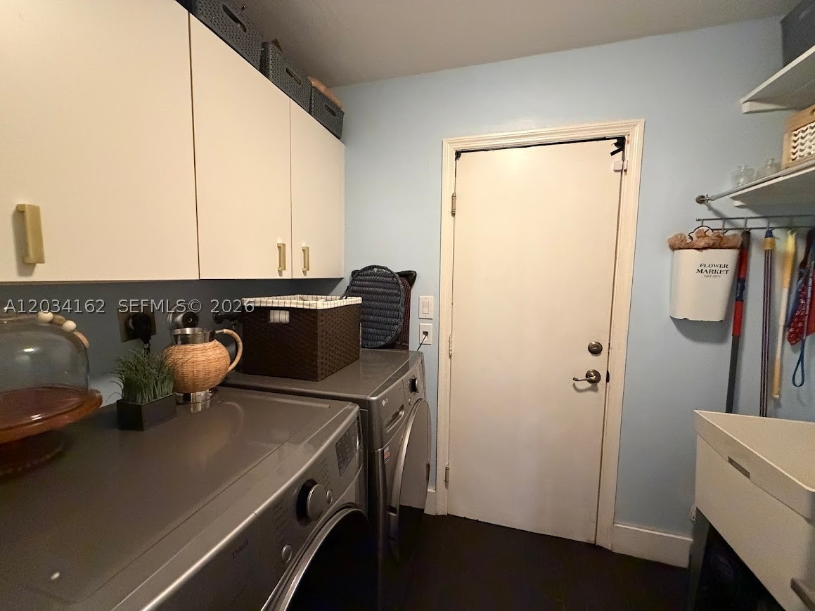 property viewer photo 24