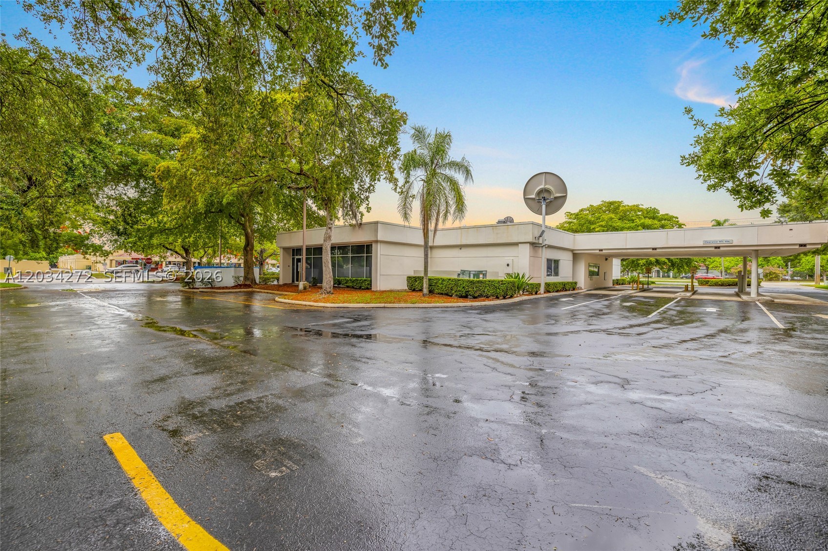 main property photo 27