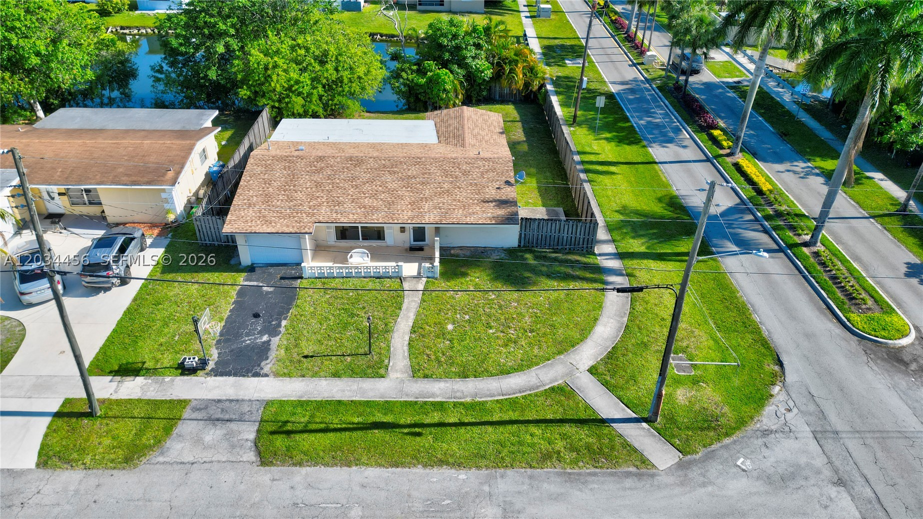 main property photo 81