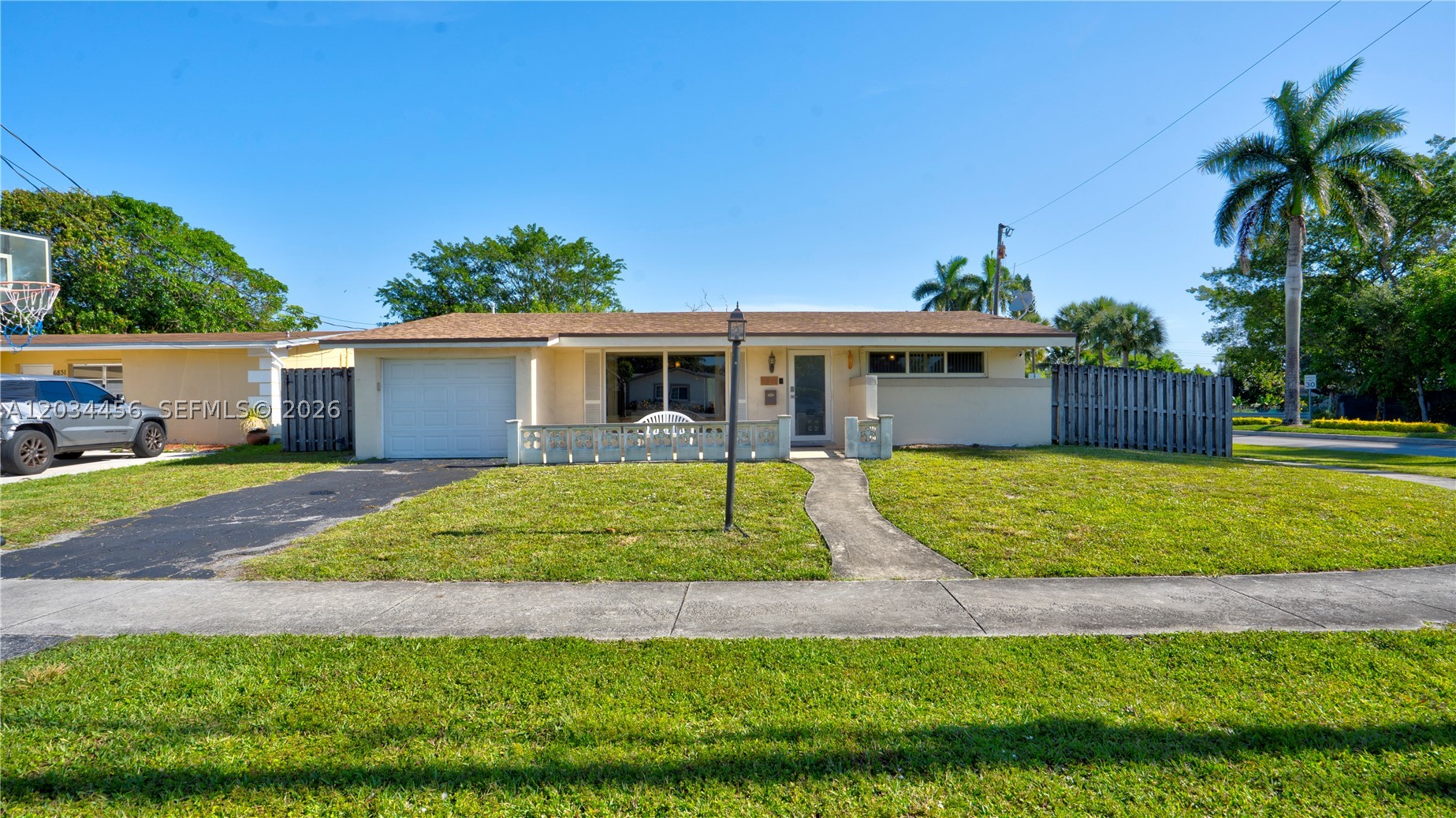 main property photo 89