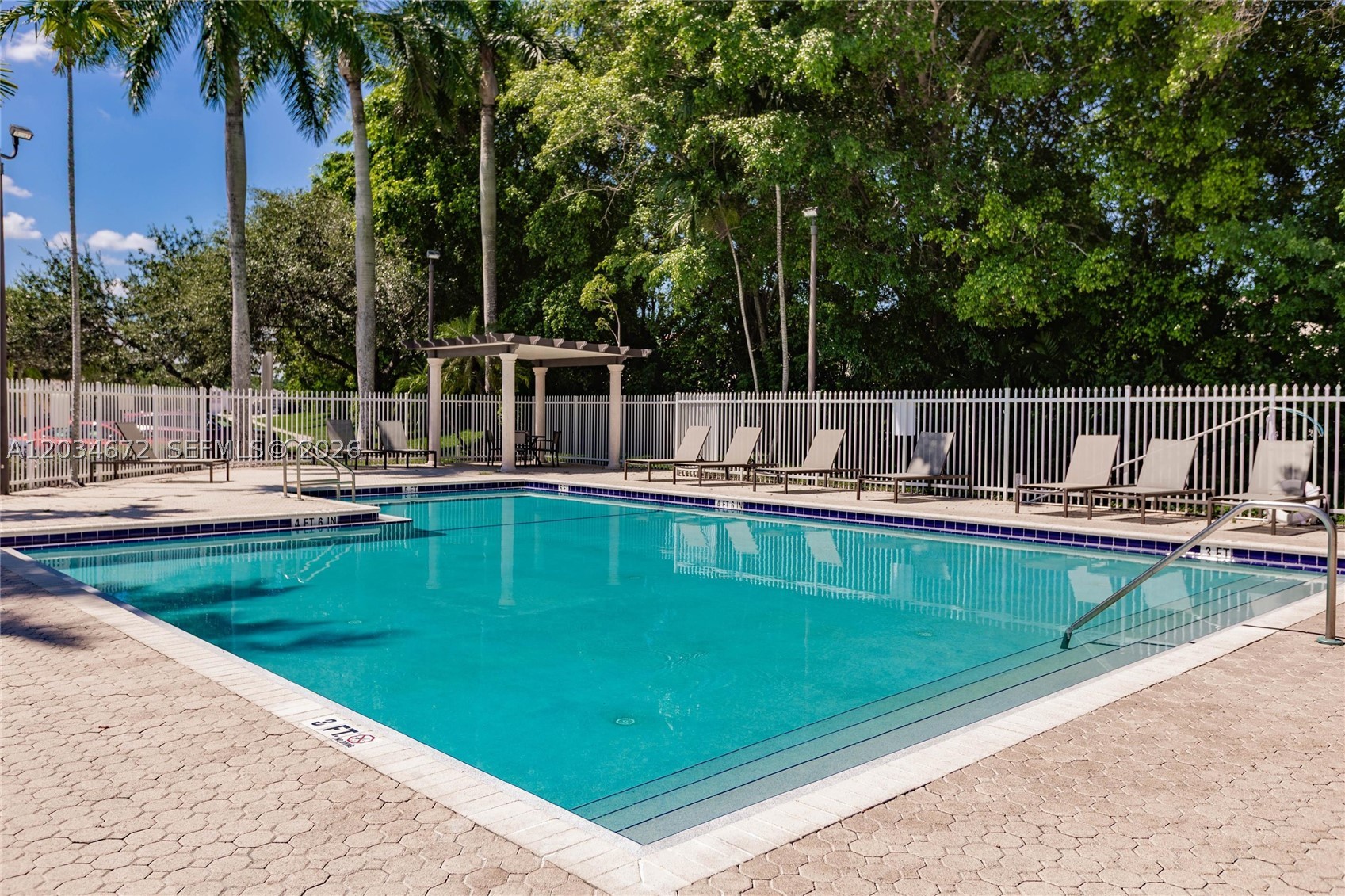 main property photo 51