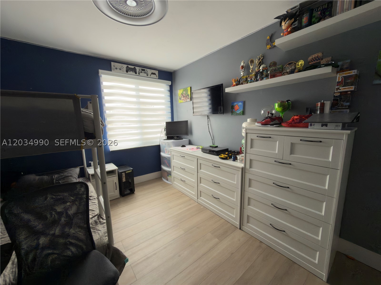 main property photo 98