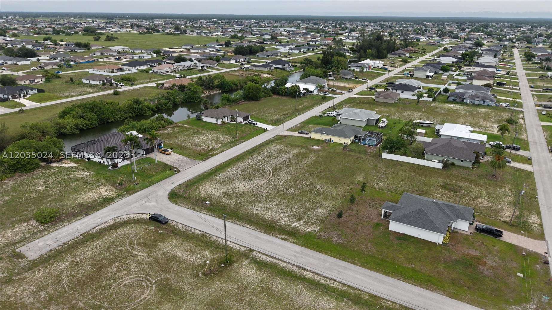 main property photo 10