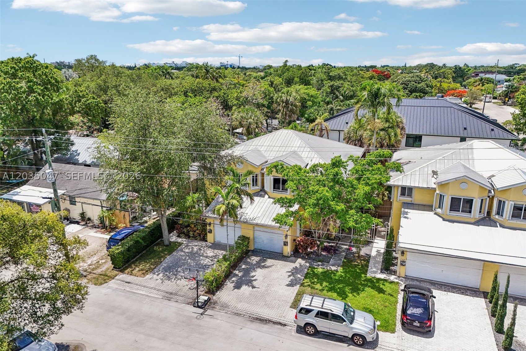 main property photo 50
