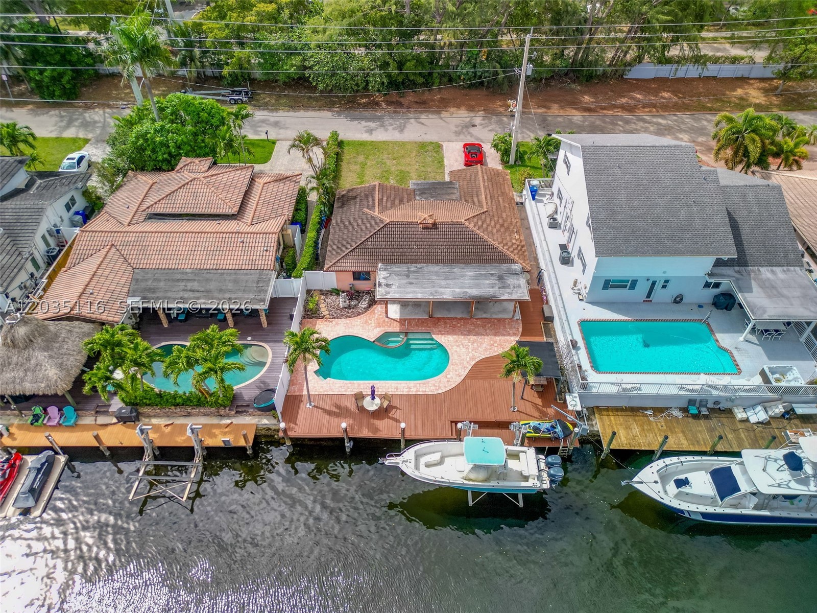 main property photo 39