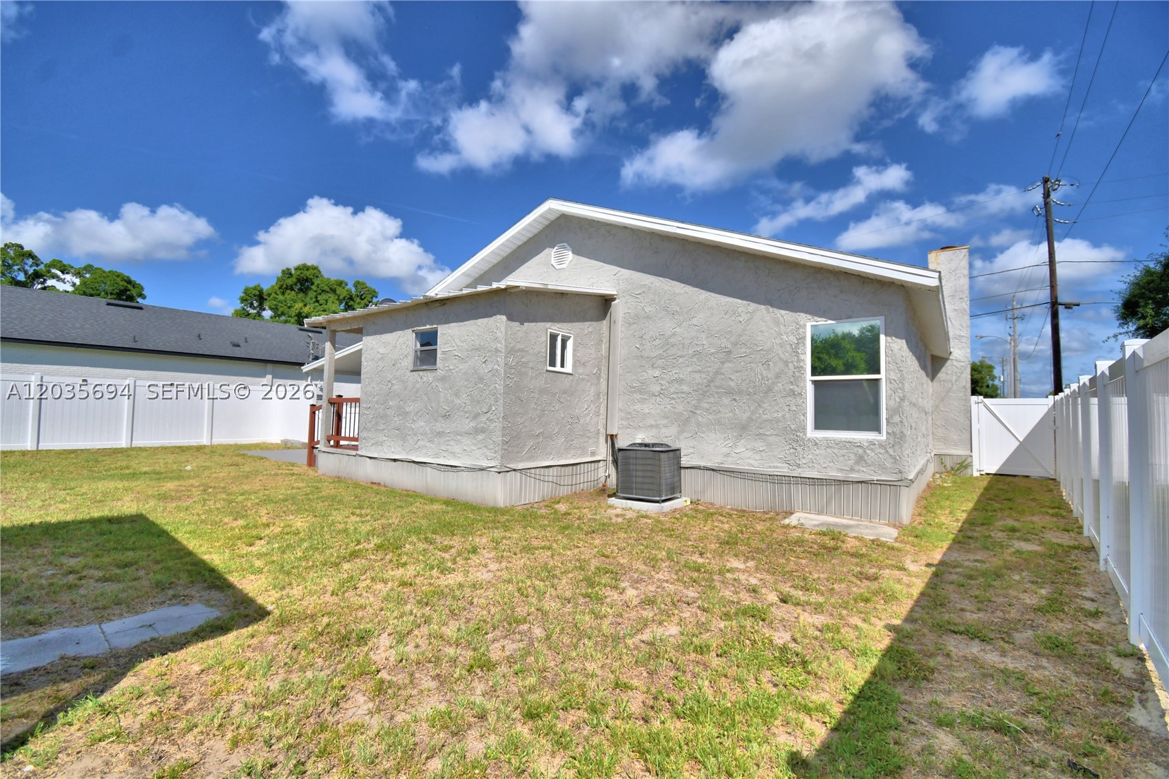 main property photo 50