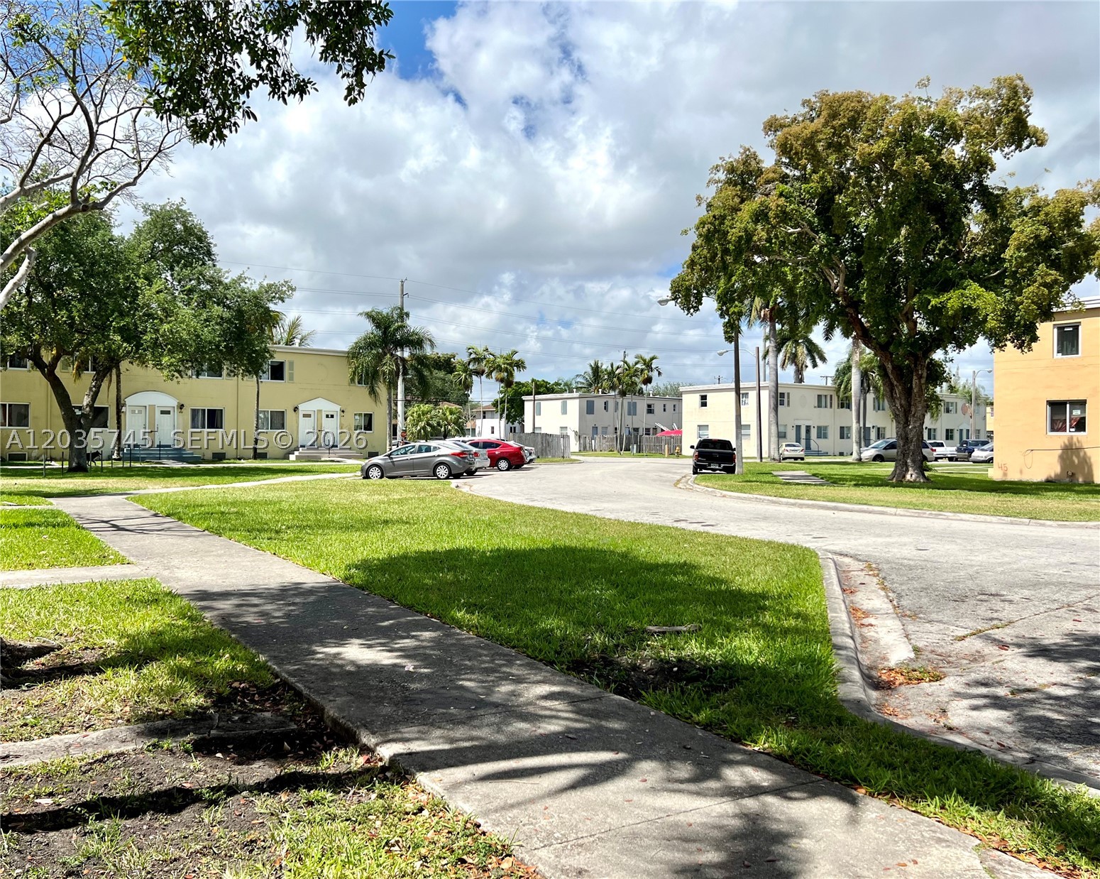 main property photo 27