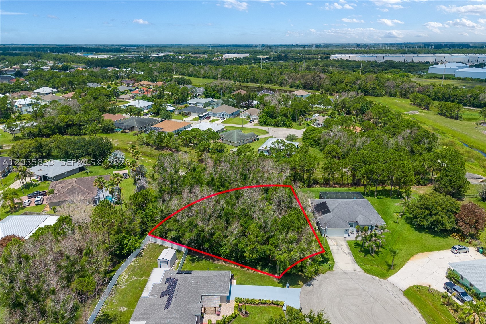 main property photo 8