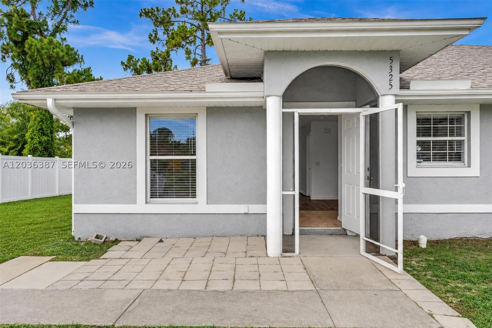 main property photo 14