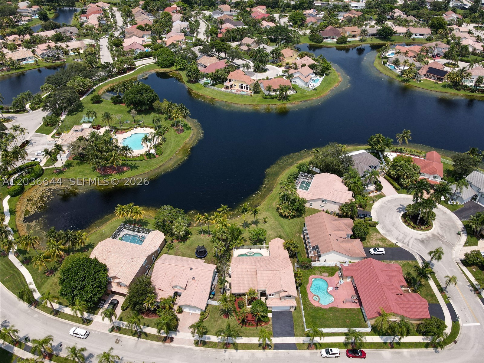 main property photo 39
