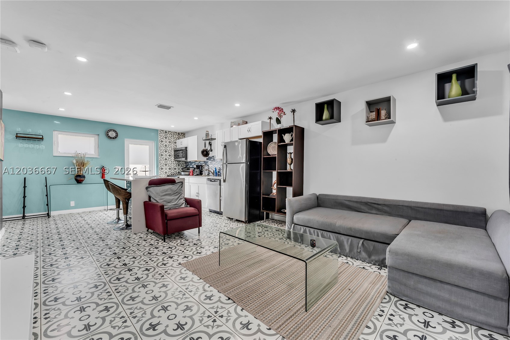 main property photo 42
