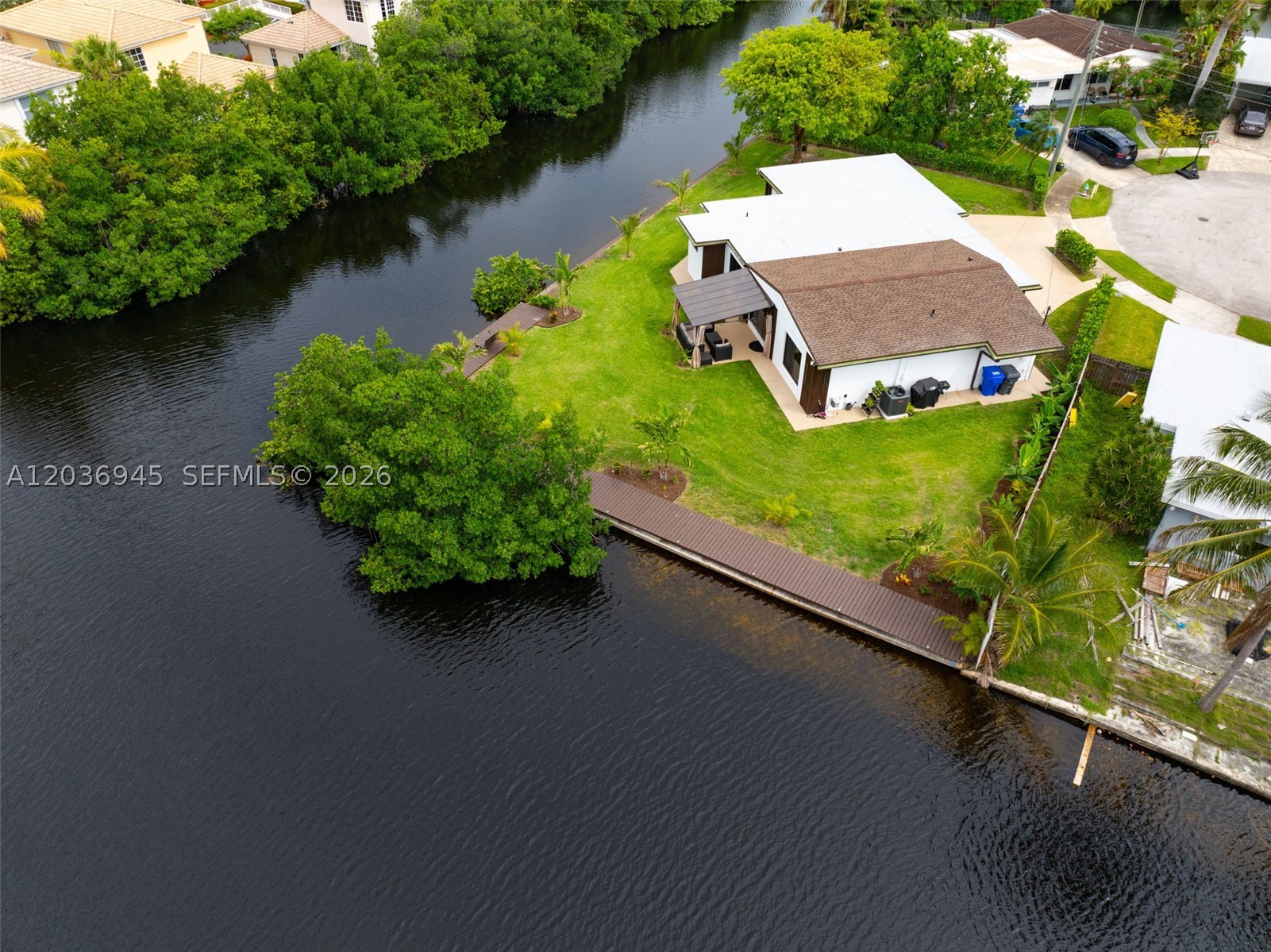 main property photo 48