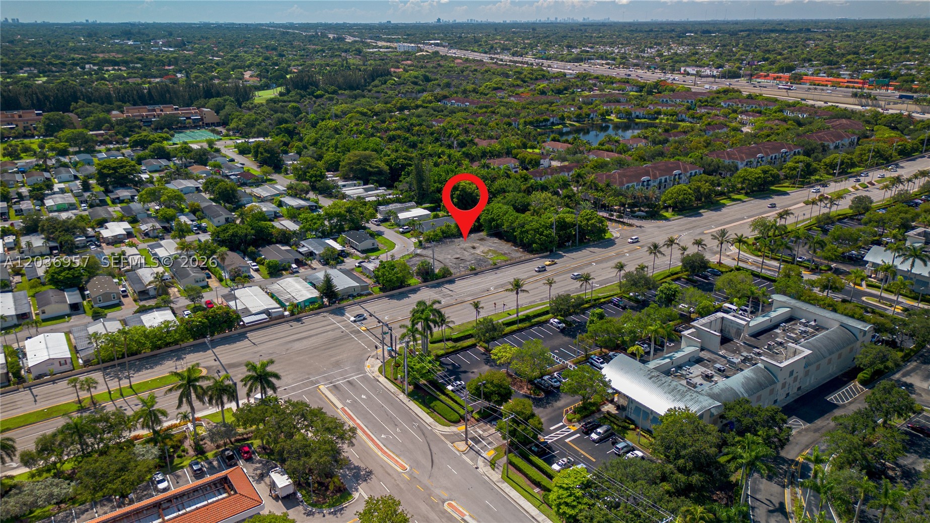 main property photo 14
