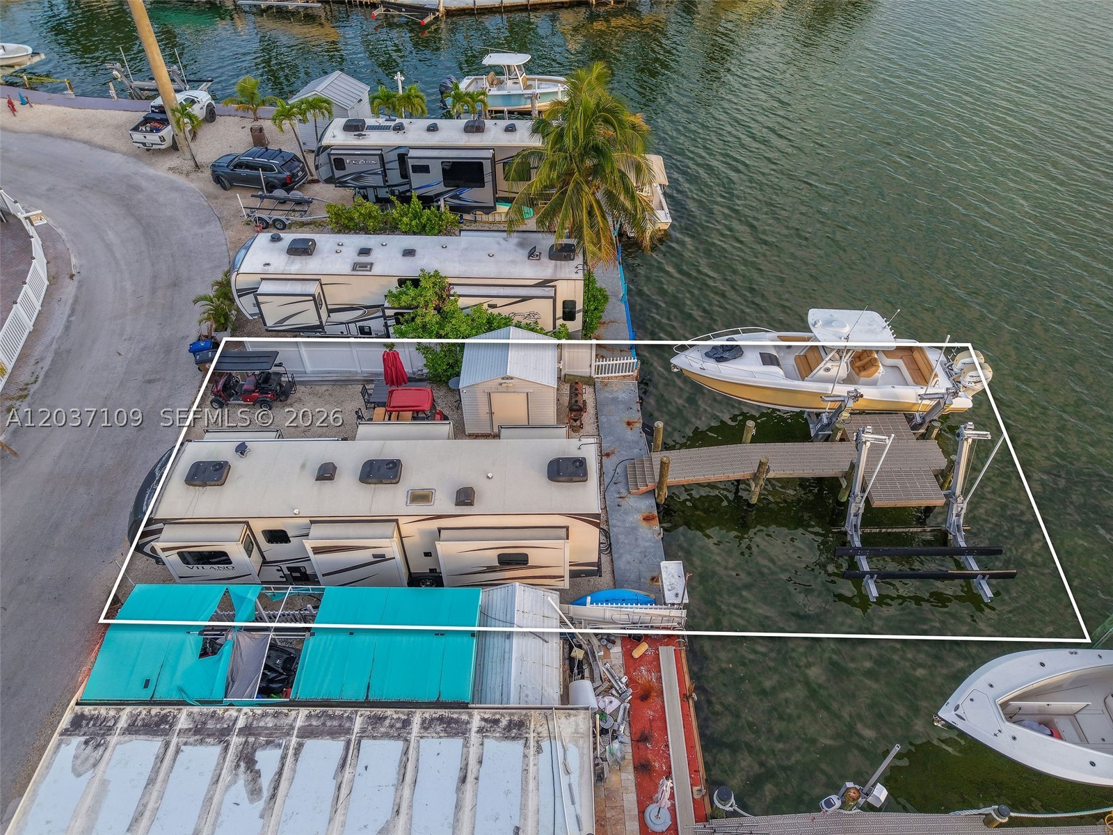 main property photo 8