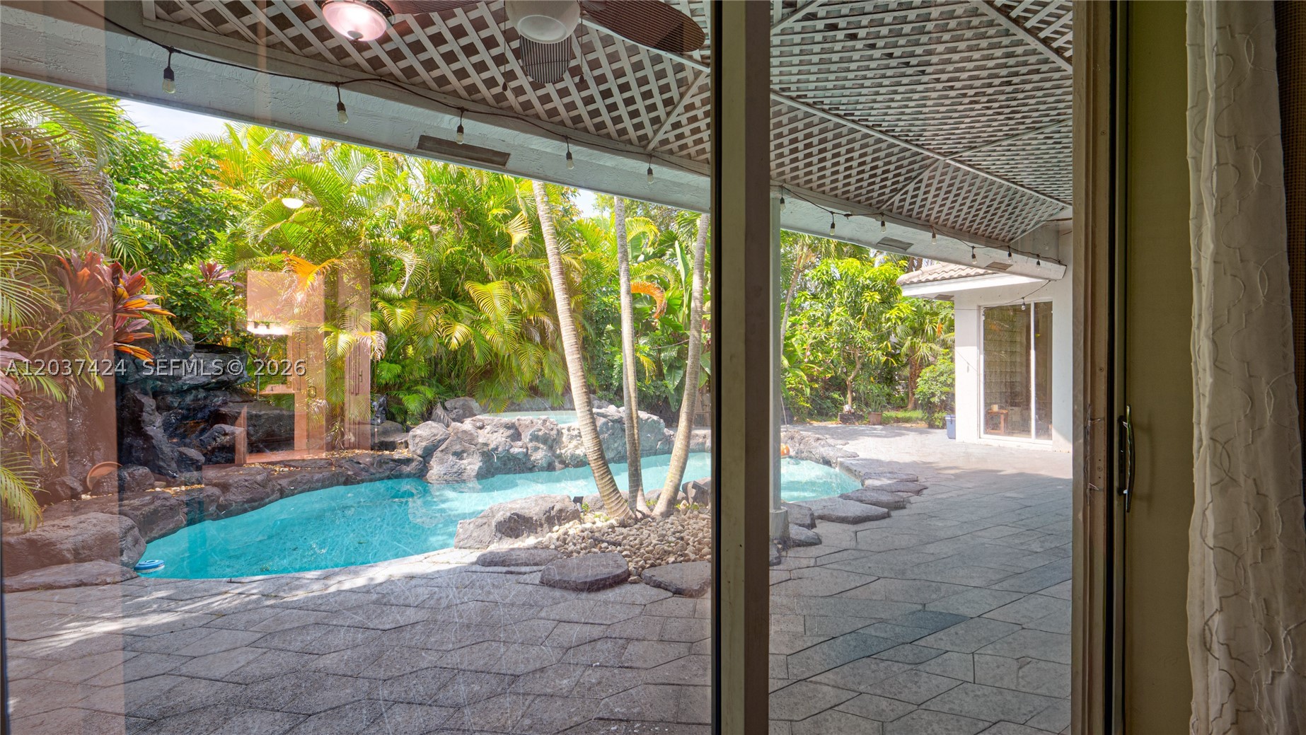 main property photo 47