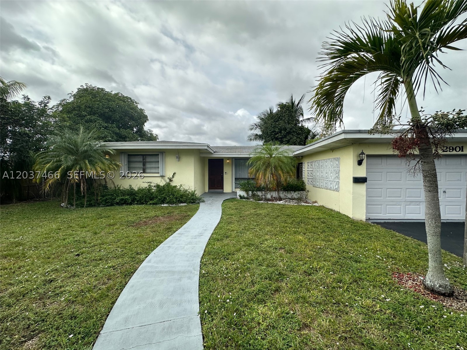main property photo 34