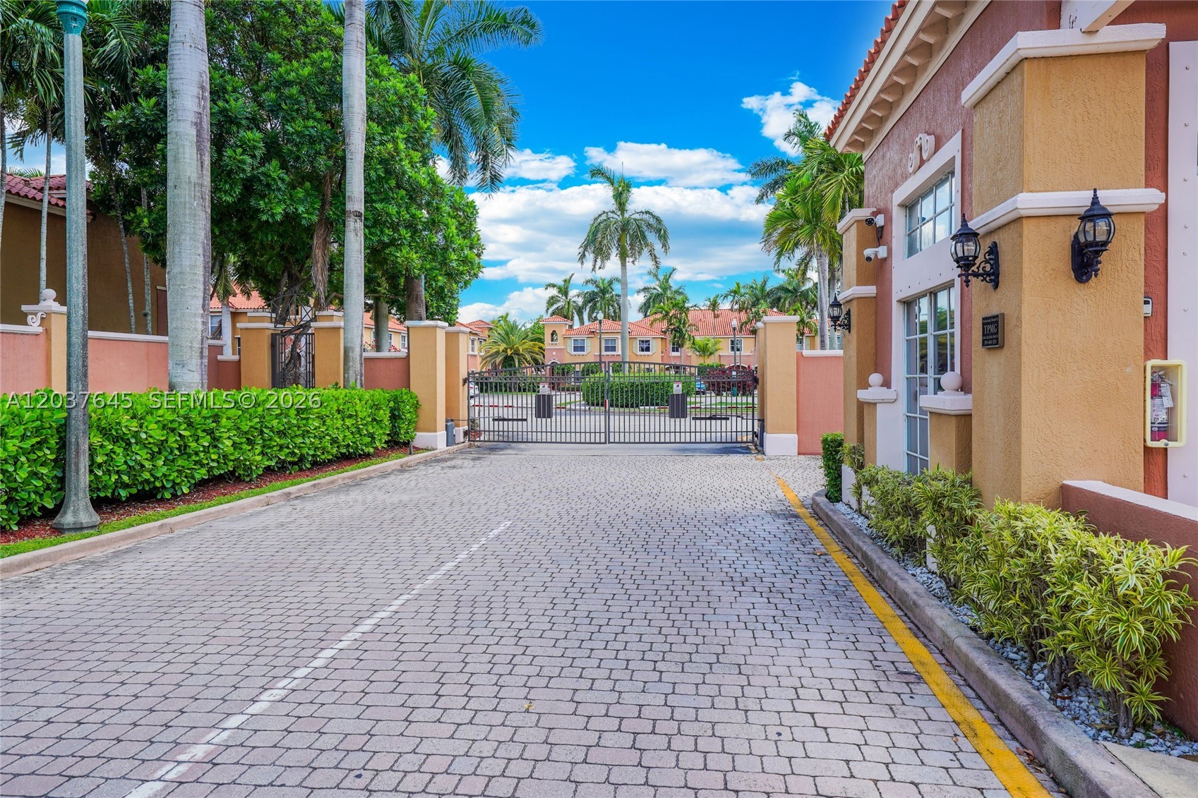 main property photo 49